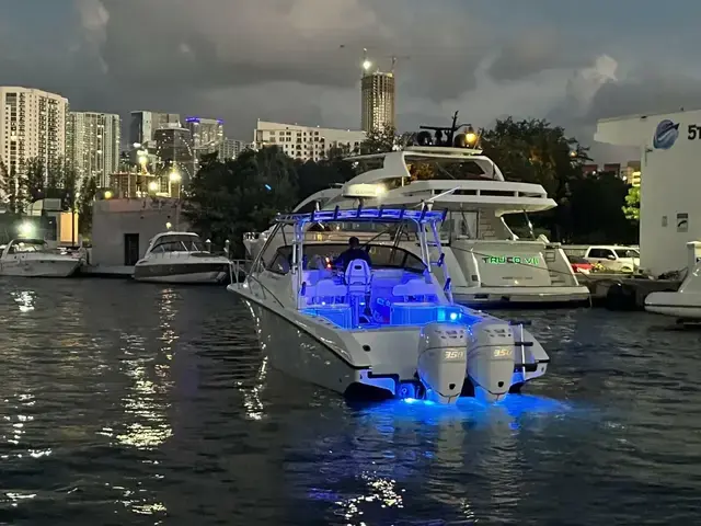 Fountain 33 Sportfish Cruiser