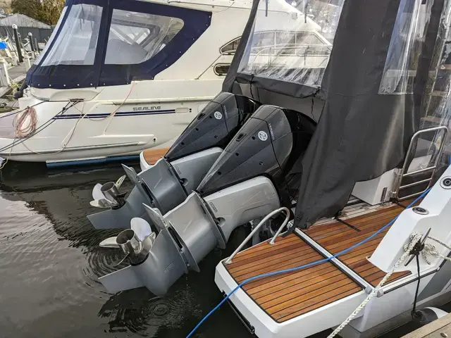 Beneteau Antares 11