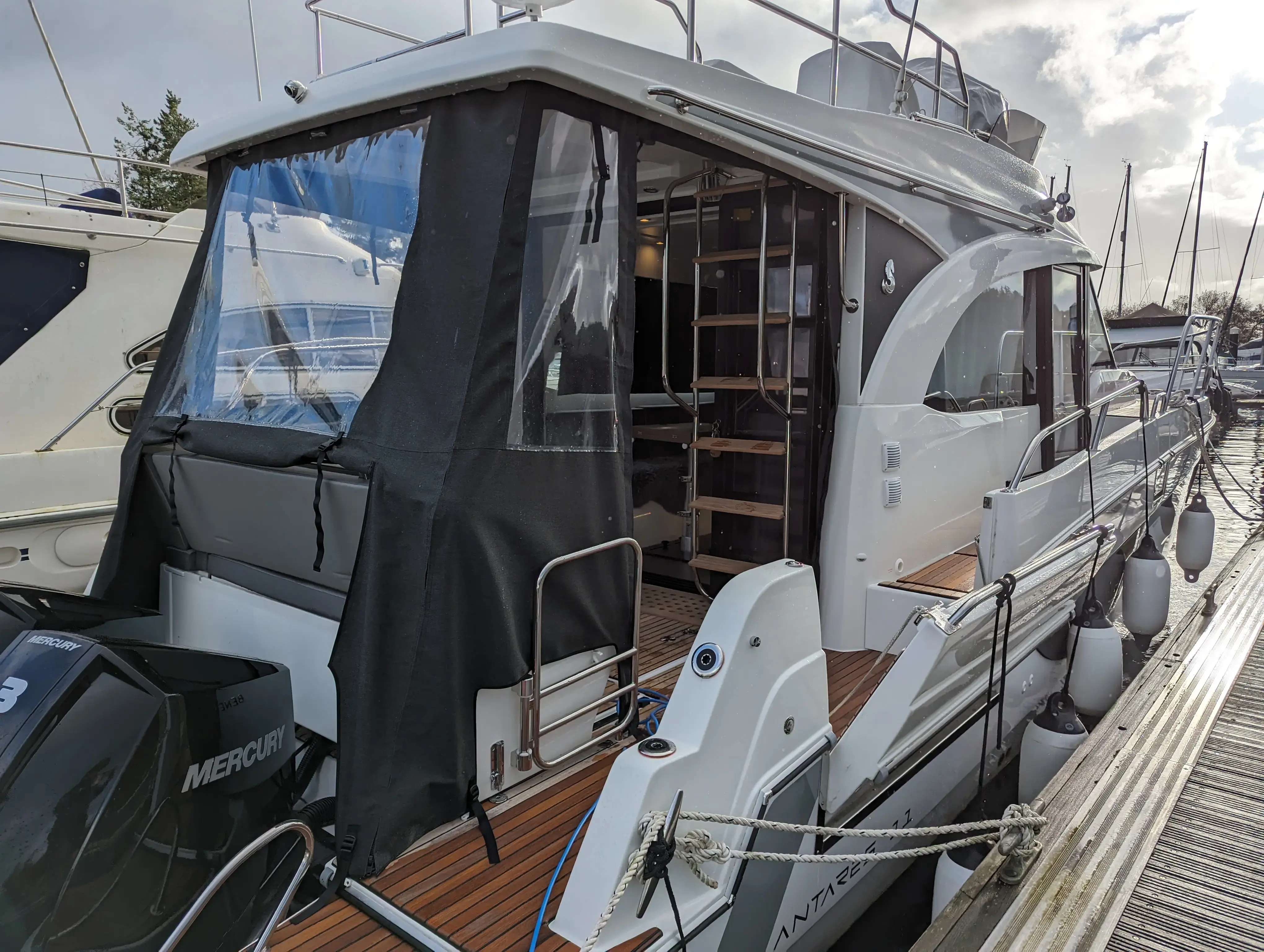 2023 Beneteau antares 11