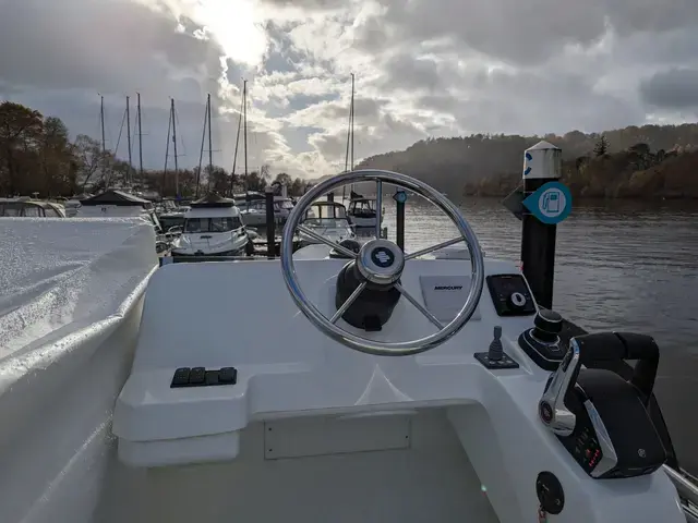 Beneteau Antares 11