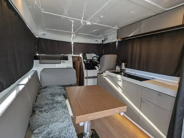 Beneteau Antares 11