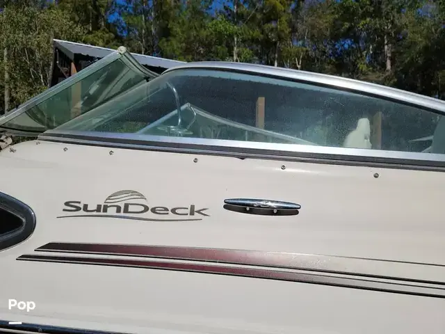 Sea Ray 240 Sundeck