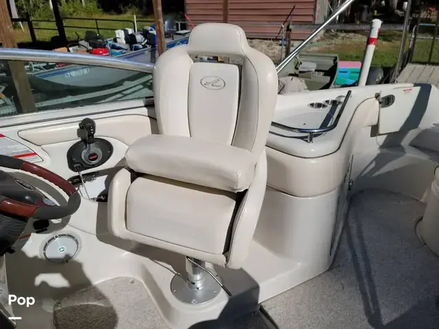 Sea Ray 240 Sundeck