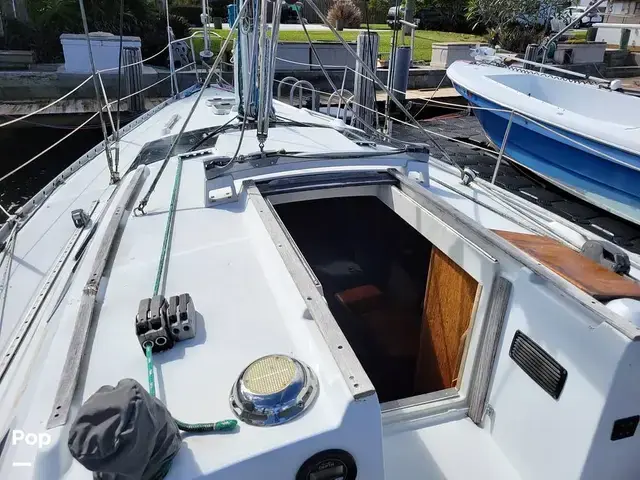 Beneteau Oceanis 350