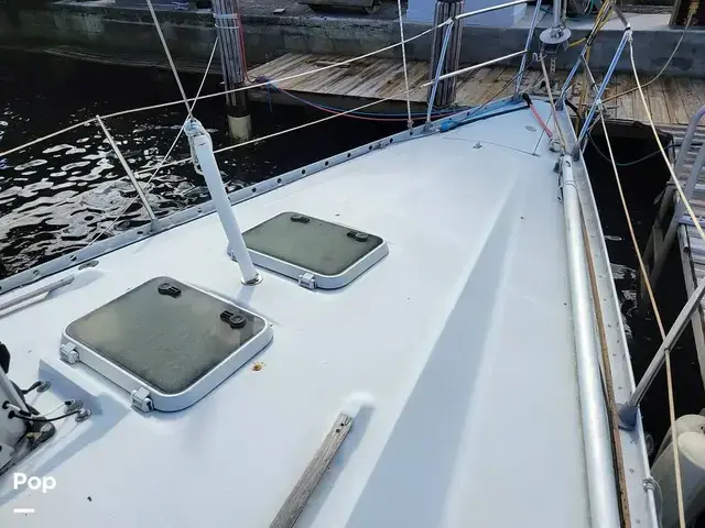 Beneteau Oceanis 350