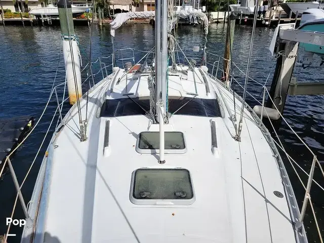 Beneteau Oceanis 350