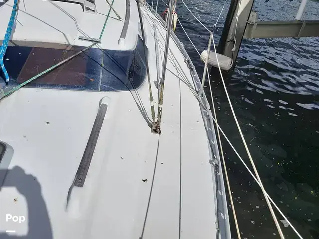 Beneteau Oceanis 350