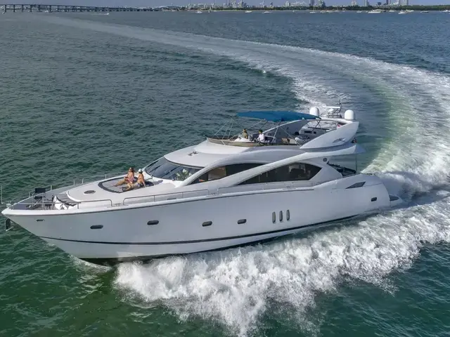 Sunseeker Predator 82