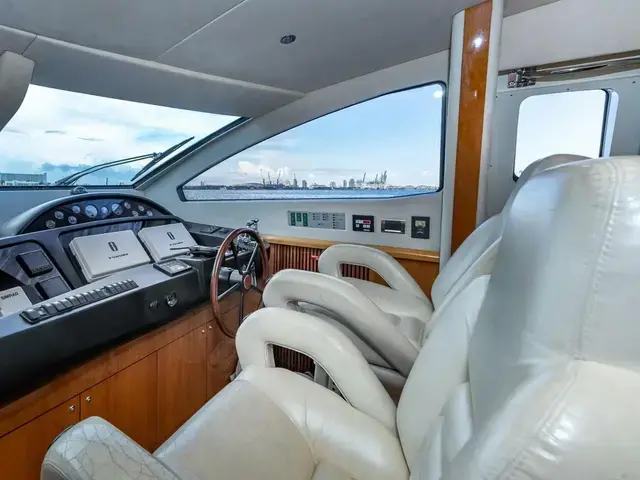 Sunseeker Predator 82