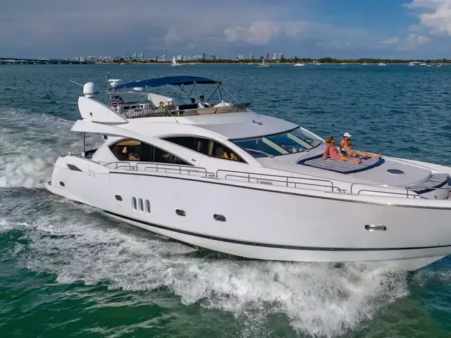 Sunseeker Predator 82