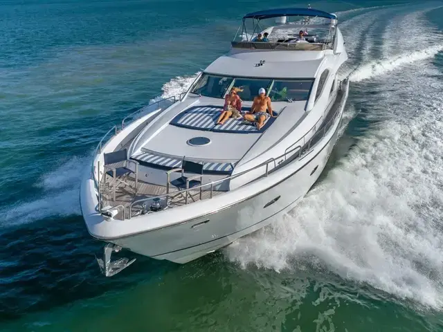 Sunseeker Predator 82