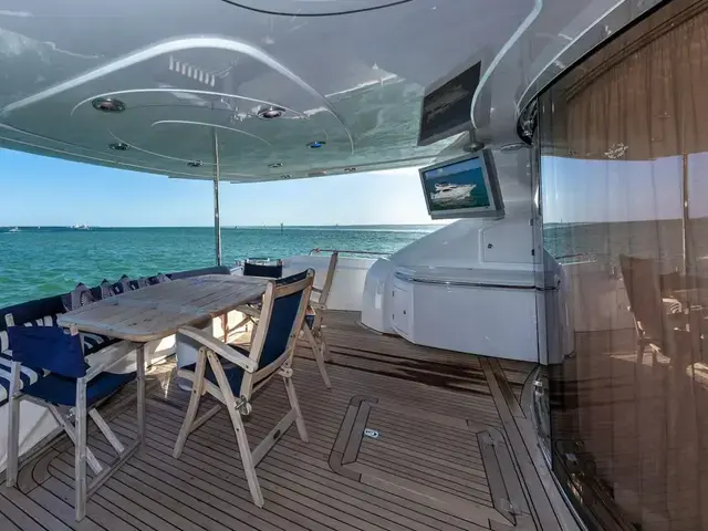 Sunseeker Predator 82