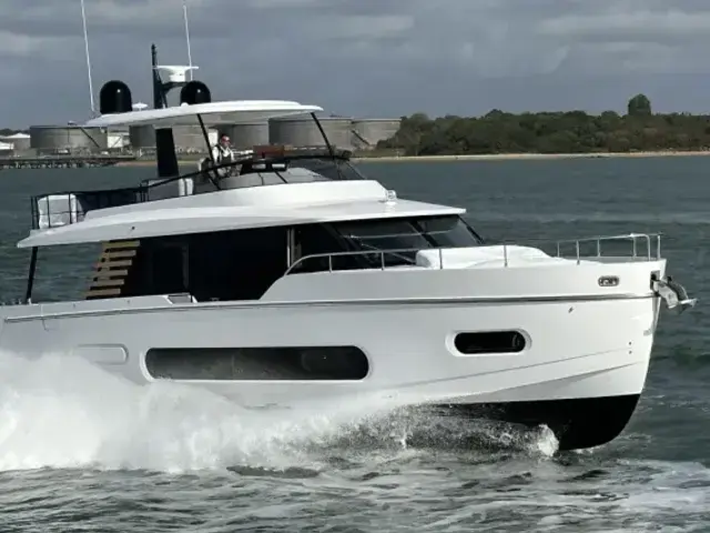 Azimut MAGELLANO 60