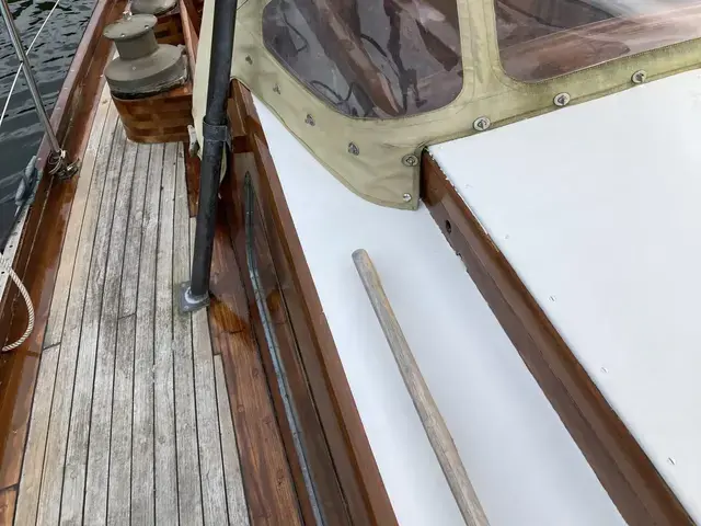 Classic 43' Robert Clark Sloop