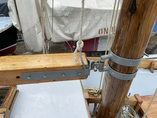 Classic 28' Gaff Cutter