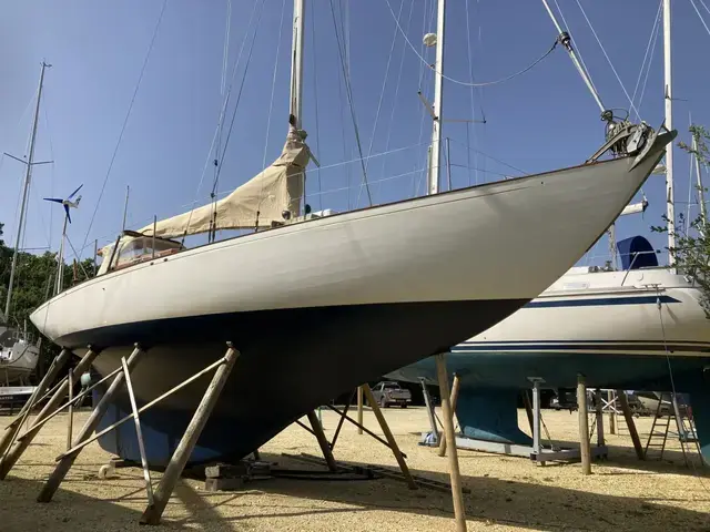 Classic 43' Robert Clark Sloop