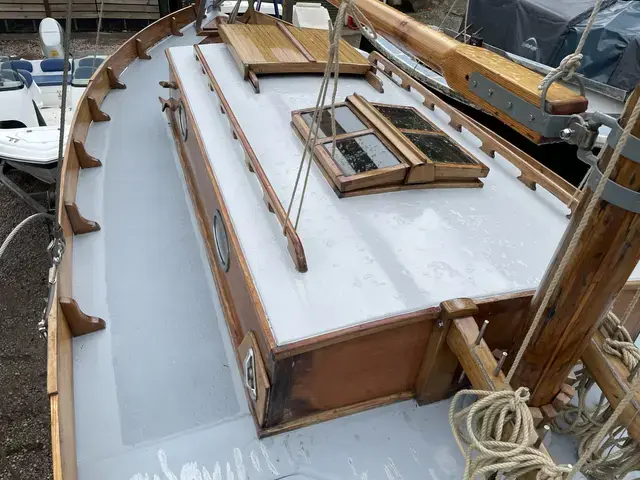 Classic 28' Gaff Cutter