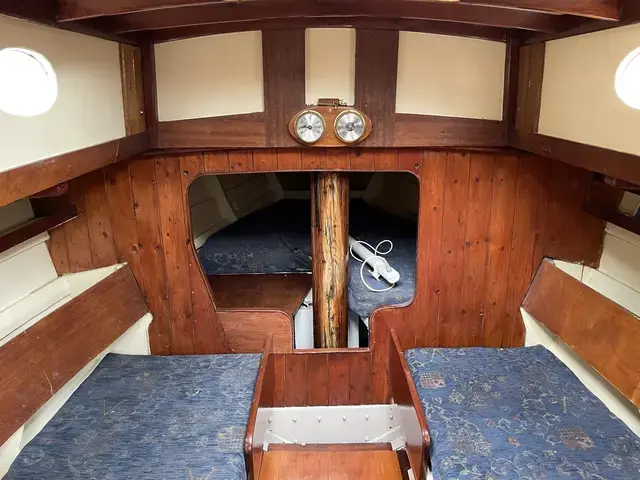 Classic 28' Gaff Cutter