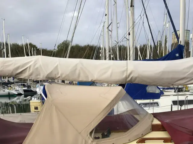 New Classic Alan Buchanan Sloop