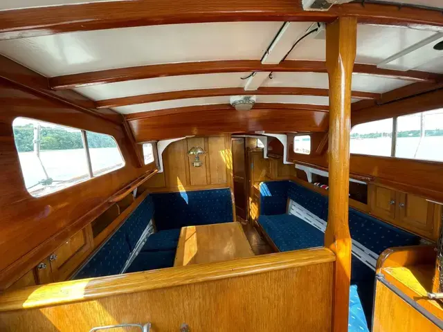 Classic 43' Camper and Nicholson Sloop