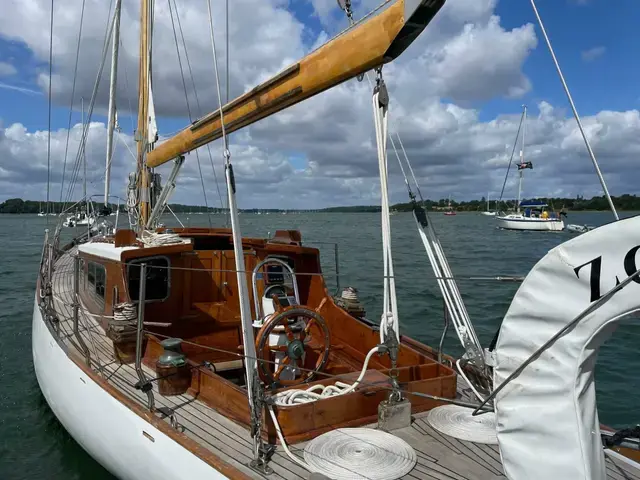 Classic 43' Camper and Nicholson Sloop