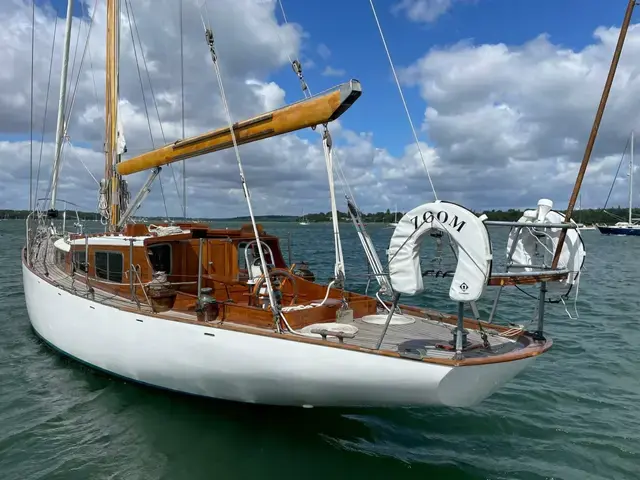 Classic 43' Camper and Nicholson Sloop