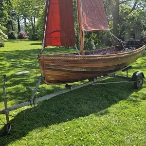  Classic Wootton Bridge Sailing Dinghy