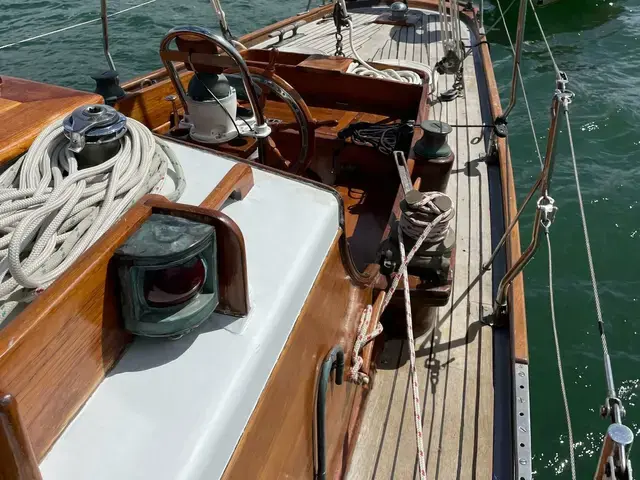 Classic 43' Camper and Nicholson Sloop