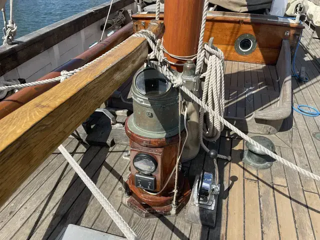 Classic Looe Lugger Guiding Star