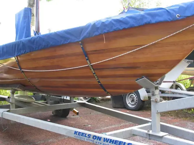 Classic Racing Keel Boat