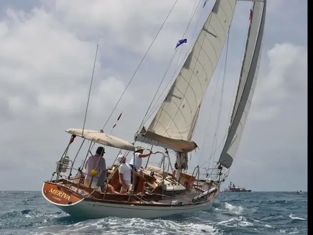 Classic Kim Holman Cruiser Racer Sloop