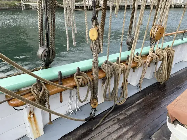 Classic Westcountry Trading Ketch Bessie Ellen