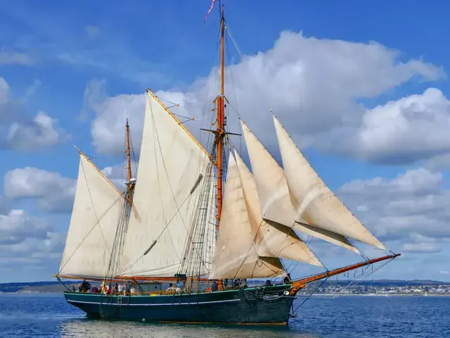 Classic Westcountry Trading Ketch Bessie Ellen