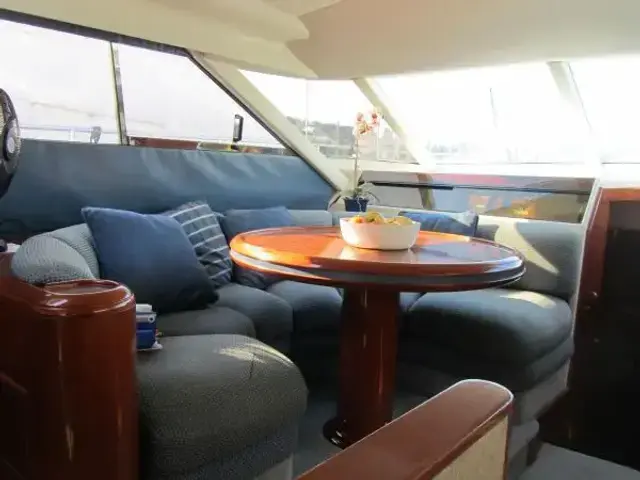 Fairline Squadron 59