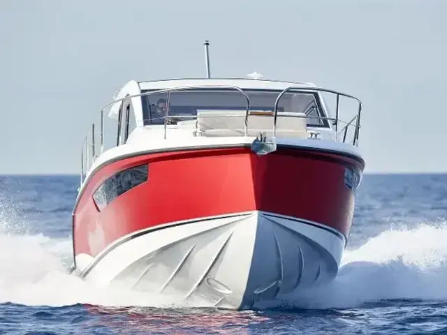 Sealine C 335v