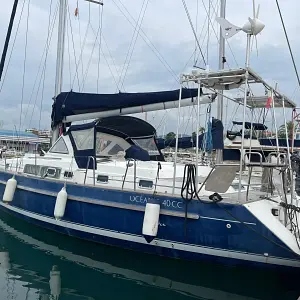 2001 Beneteau Oceanis 40CC