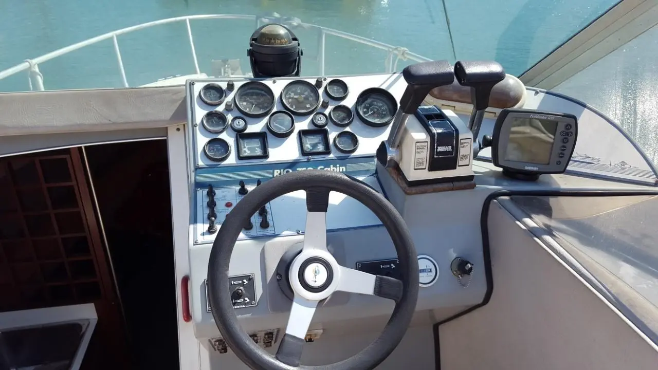 1991 Volvo Penta 75 cabin