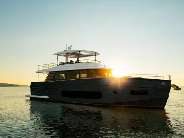 Azimut Magellano 66