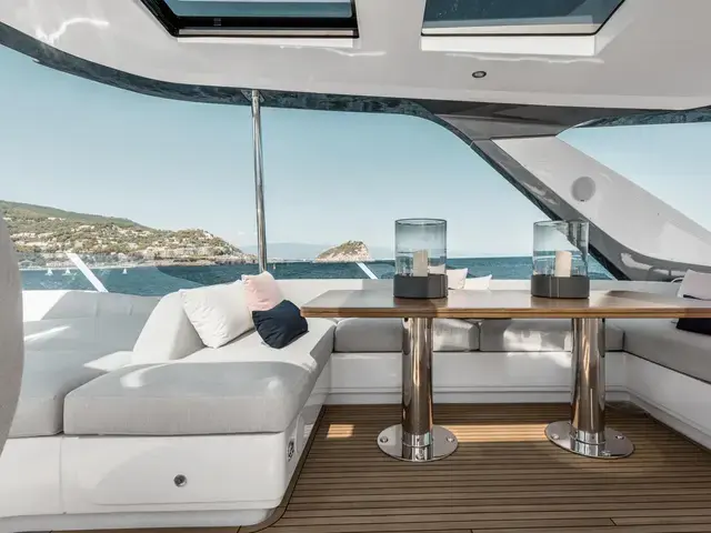 Azimut 78 Flybridge