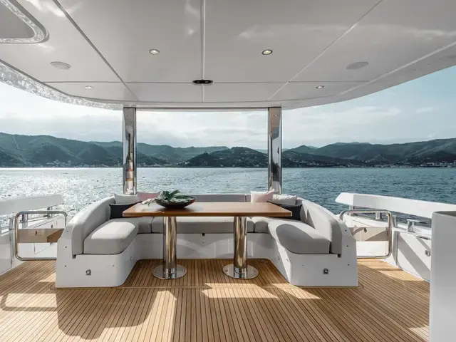 Azimut 78 Flybridge