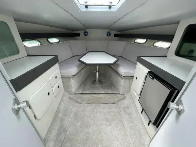 Sunseeker Portofino 31