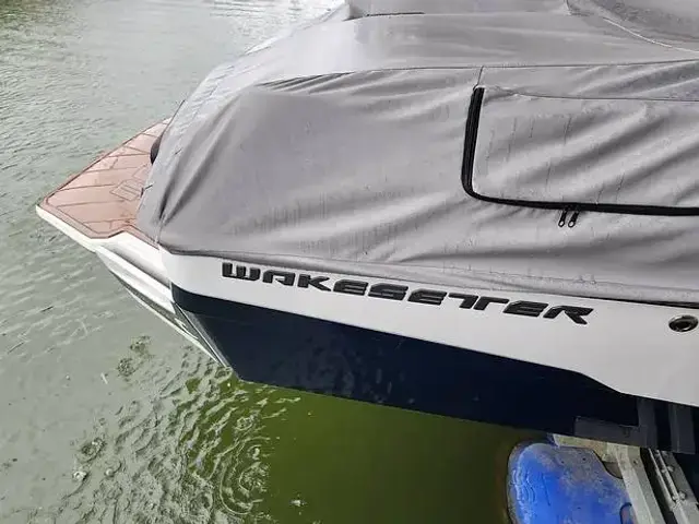 Malibu Wakesetter 23 Lsv