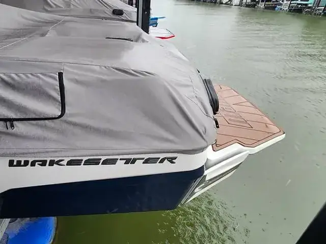 Malibu Wakesetter 23 Lsv