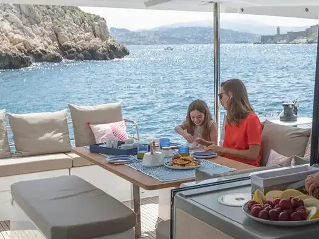 Fountaine Pajot Catamaran Astrea 42