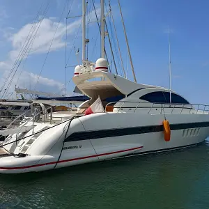 2002 Mangusta 72