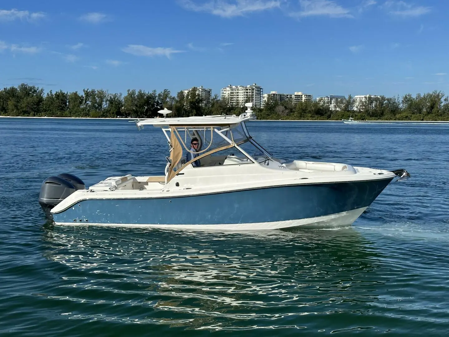 2015 Edgewater 28