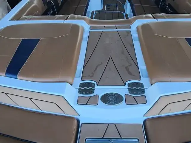 Malibu Wakesetter 23 Lsv