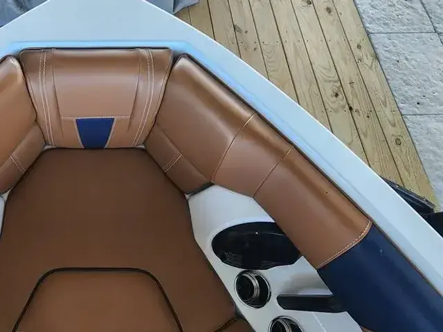 Malibu Wakesetter 23 Lsv