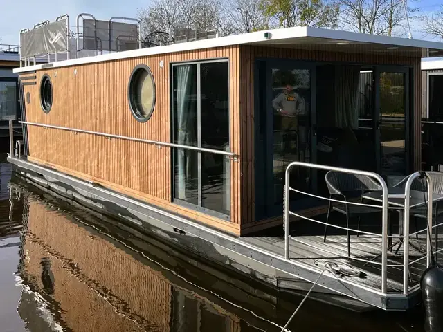 Nordic Season Met Ligplaats NS 40 Eco 36m2 Houseboat