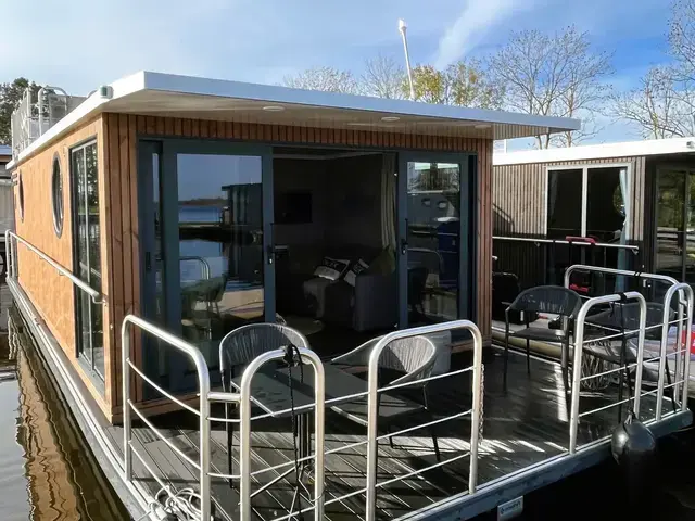 Nordic Season Met Ligplaats NS 40 Eco 36m2 Houseboat